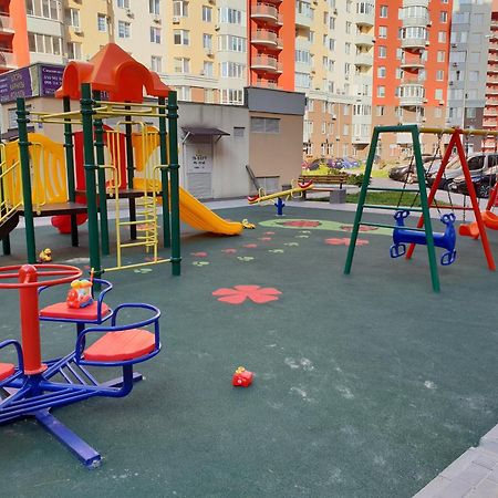 Luxapartment Kyiv Eksteriør billede
